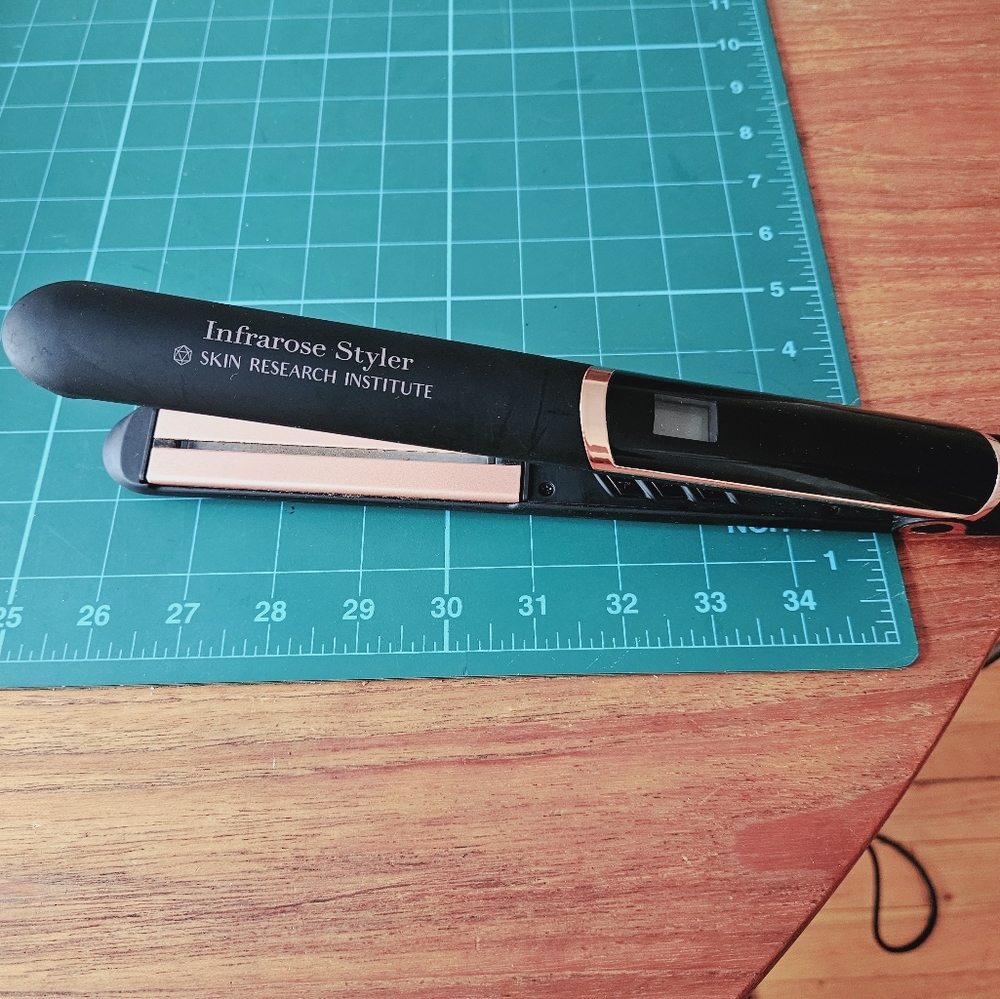 Infrarose styler flatering iron